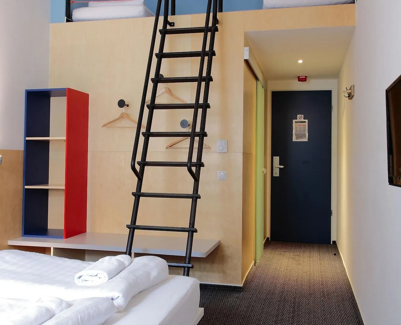 Maverick Budapest Soho Hostel